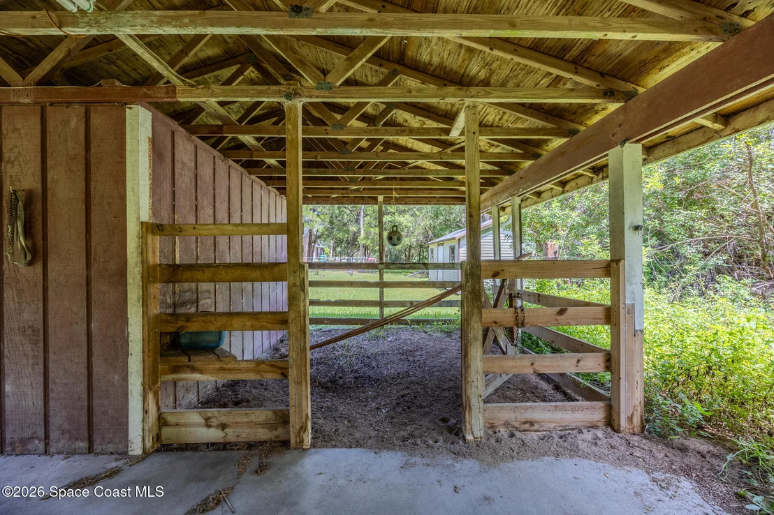 Photo of 3880 Ponderosa Road