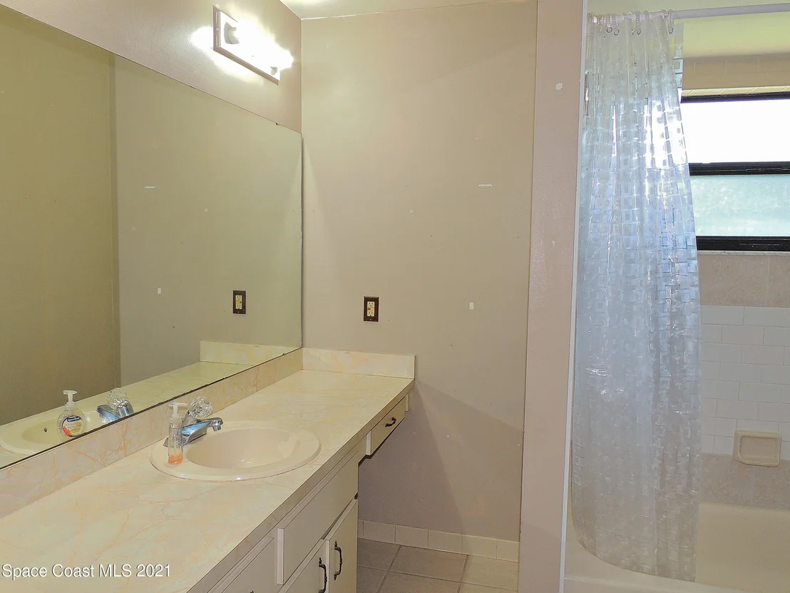 Photo of 6105 Wilderness Avenue
