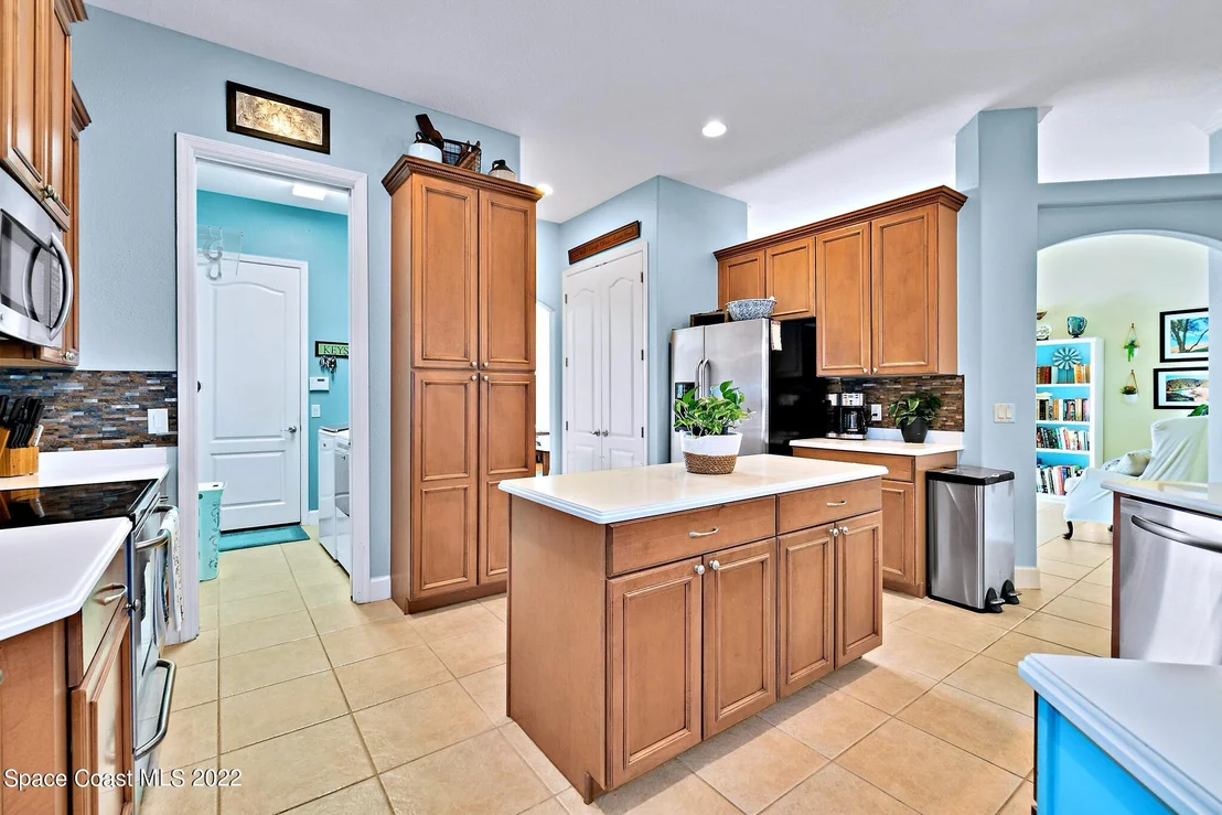 Photo of 5920 Rusack Drive