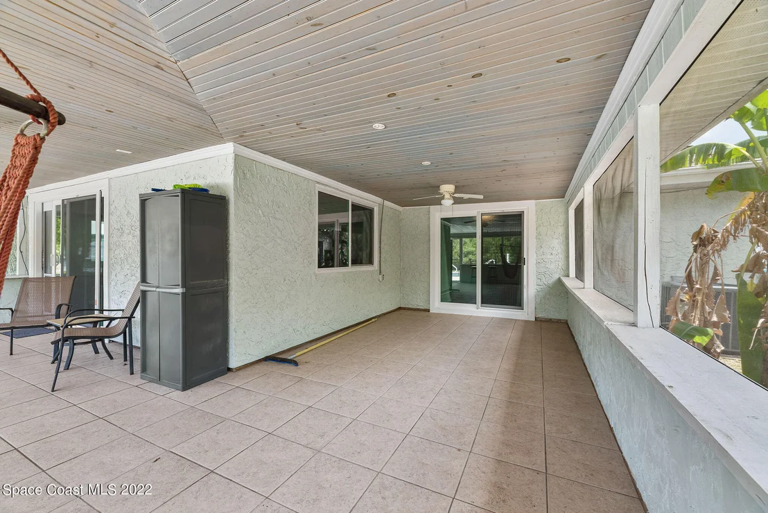 Photo of 1184 Hooper Avenue NE