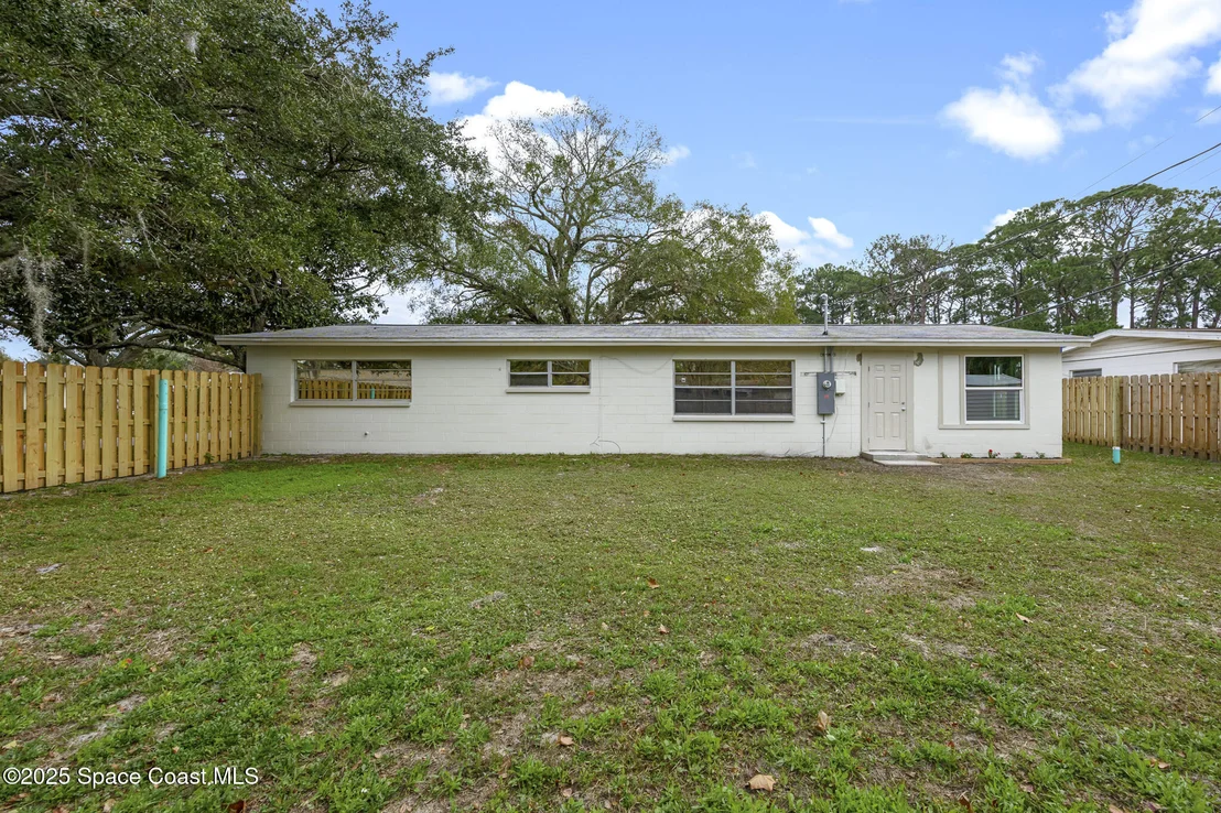 Photo of 2801 Matthew Drive