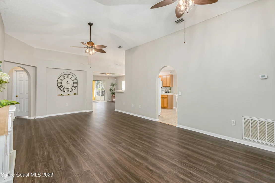 Photo of 4540 Bellaluna Drive