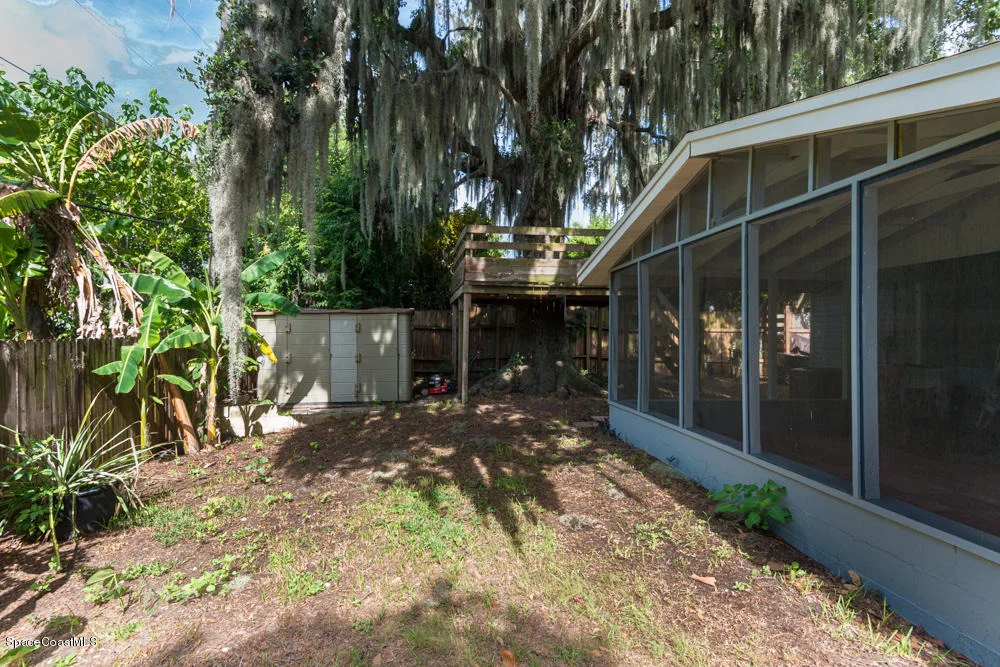Photo of 795 Forest Road