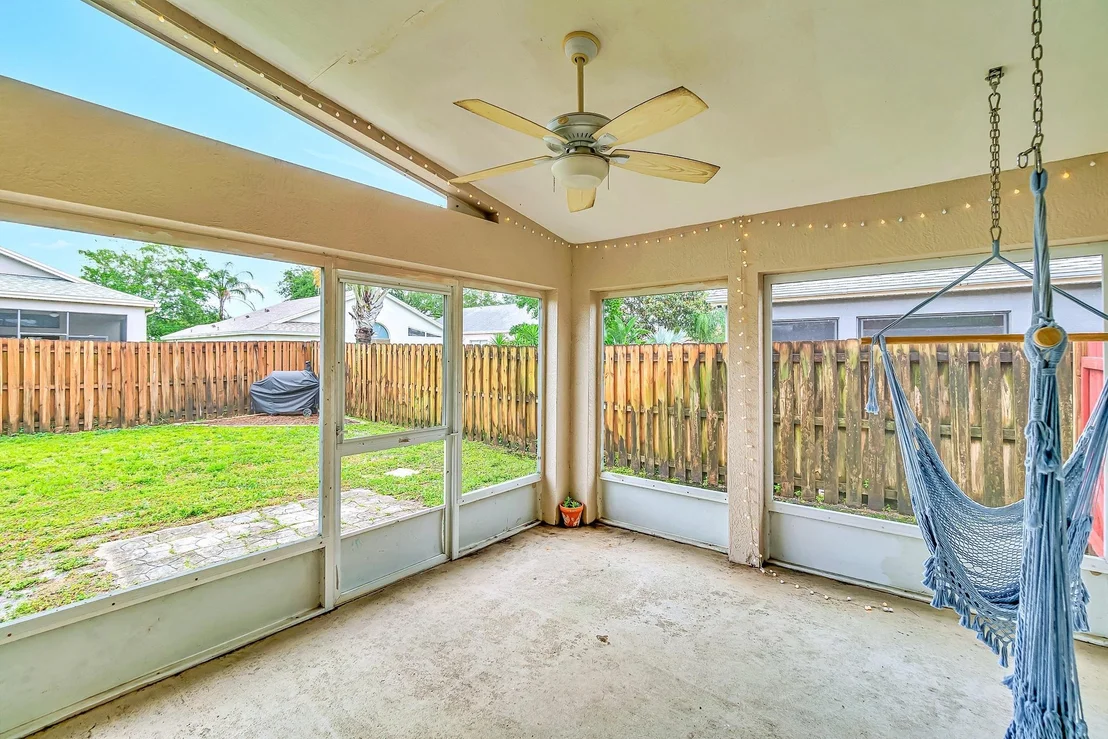 Photo of 8050 Bracken Lane