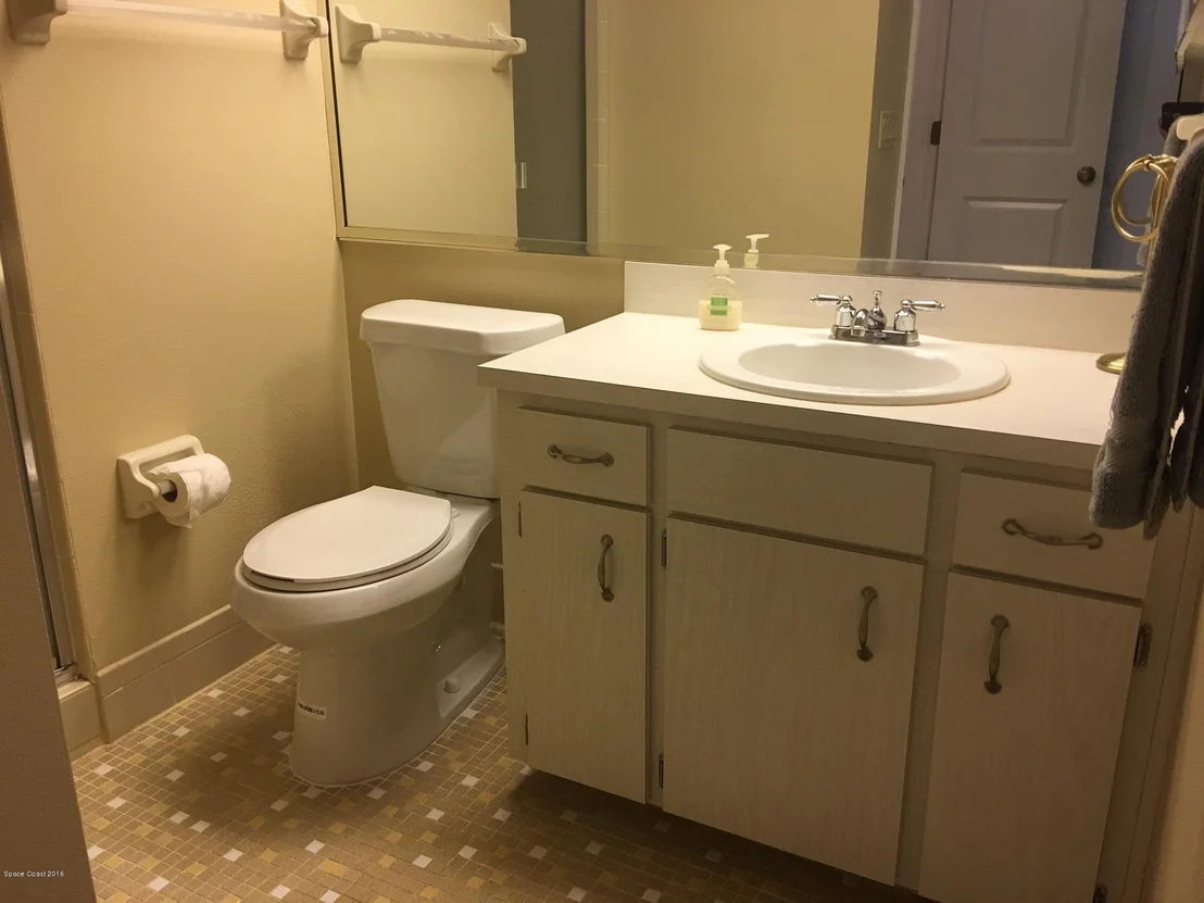 Photo of 1509 Van Eck Road NE