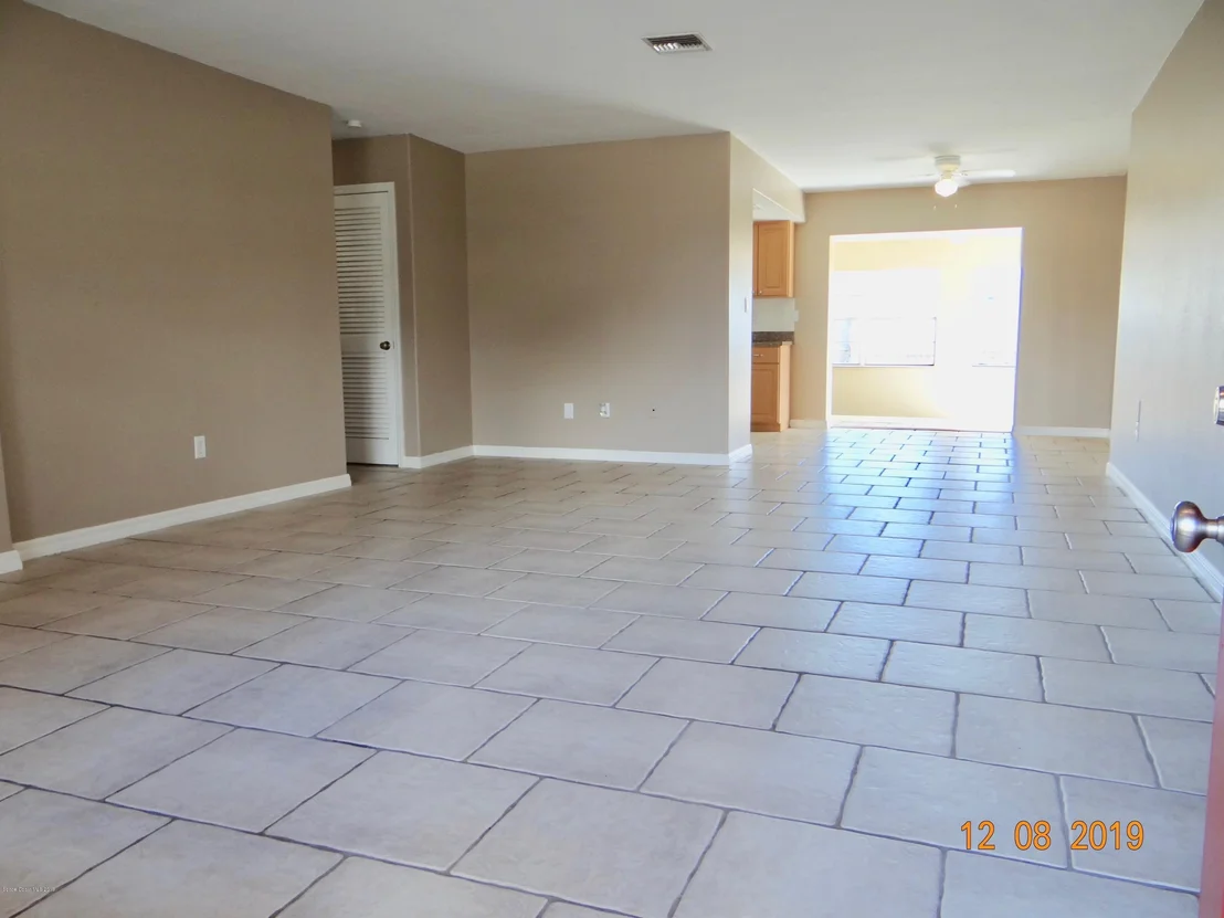 Photo of 799 Burman Lane NE