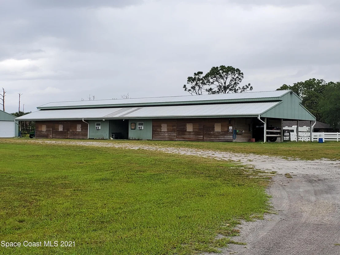 Photo of 1817 Jones Road