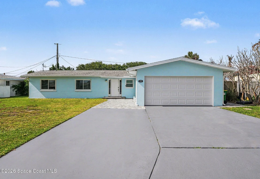 Photo of 375 Cyprus Drive