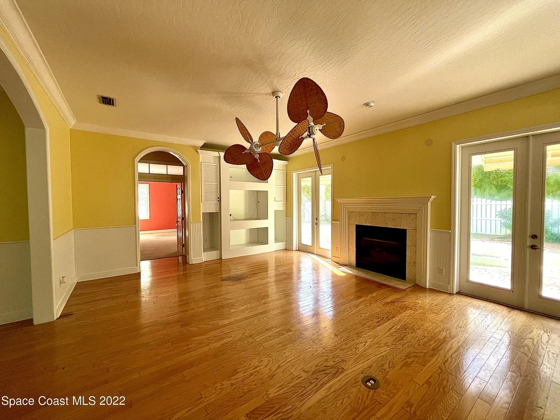 Photo of 202 Waterside Drive
