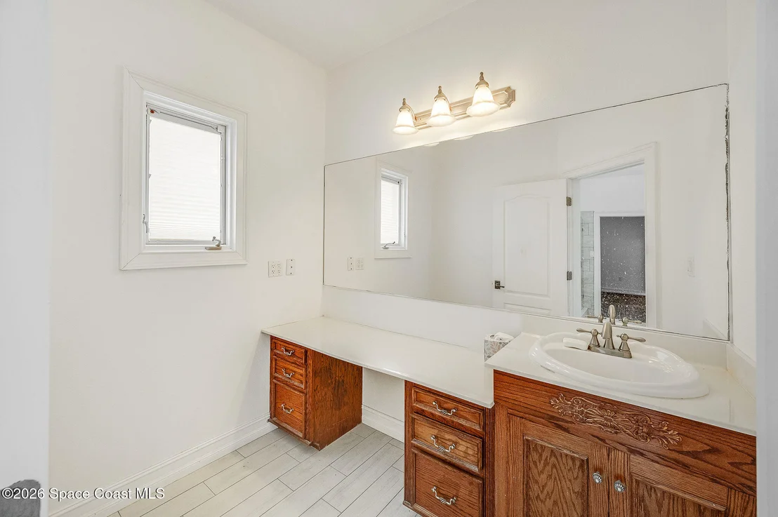 Photo of 2326 Holder Road