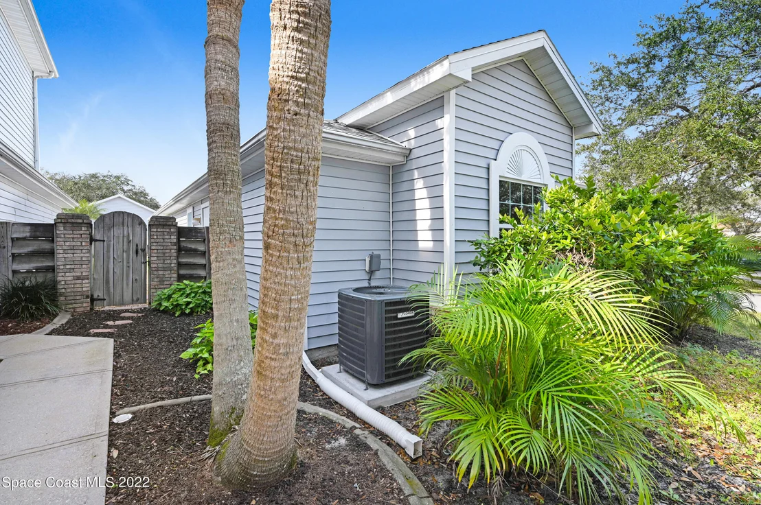 Photo of 1622 Pga Boulevard