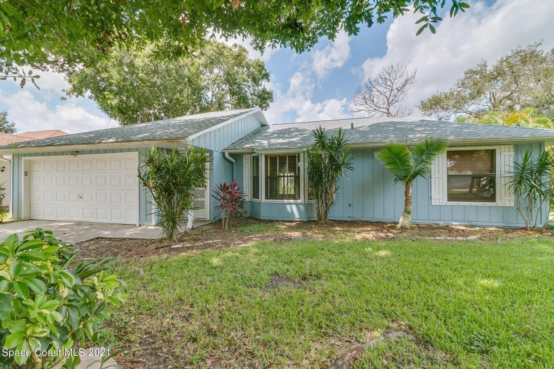Photo of 1038 Evernia Street