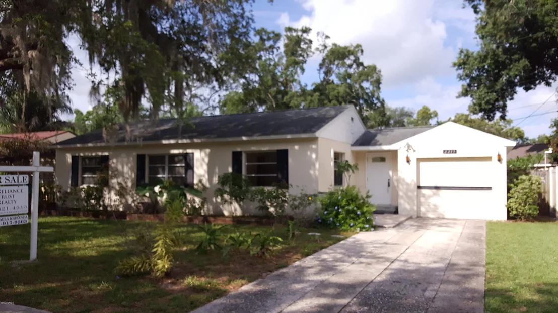 Photo of 2215 Clairemont Drive