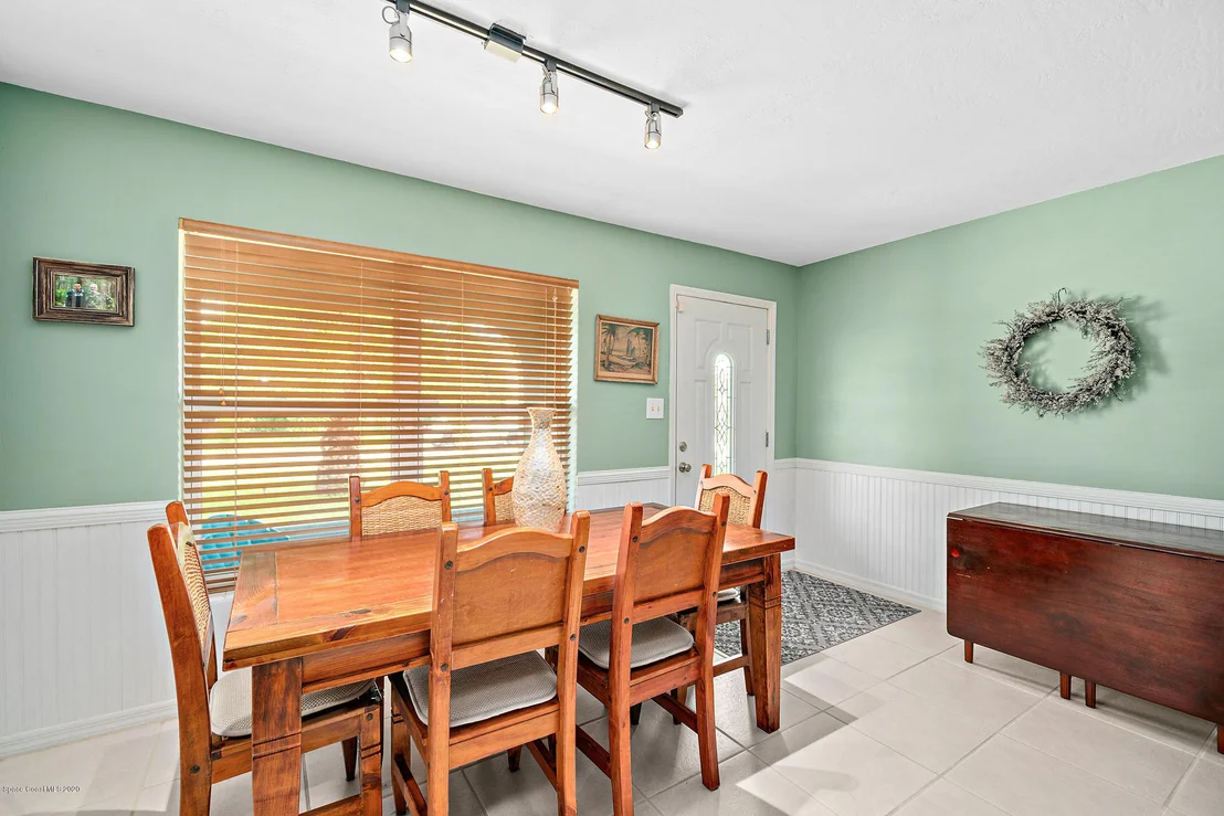 Photo of 446 Nautilus Drive