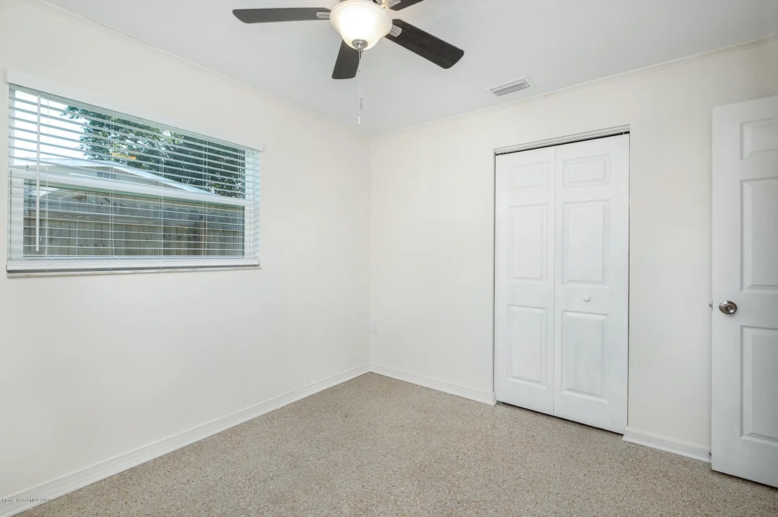 Photo of 1605 Breeze Lane