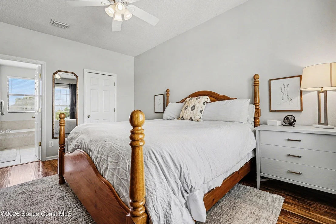 Photo of 1131 Bolle Circle