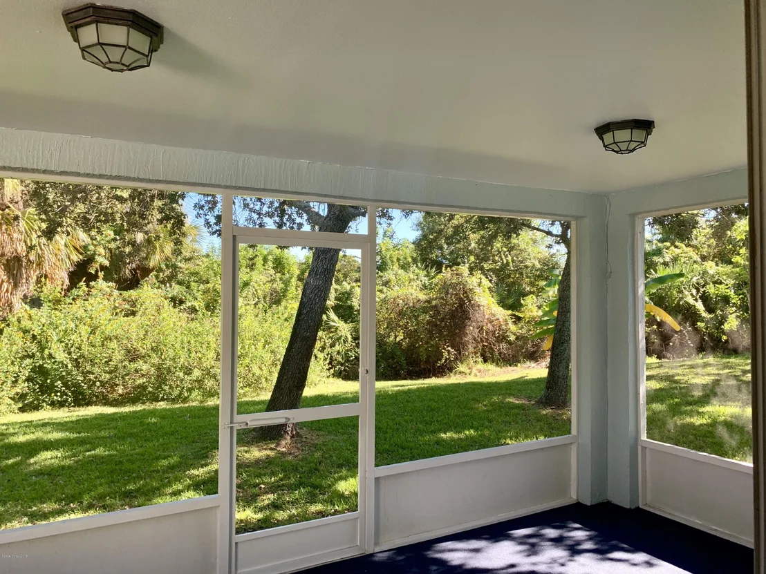 Photo of 2884 Maderia Circle