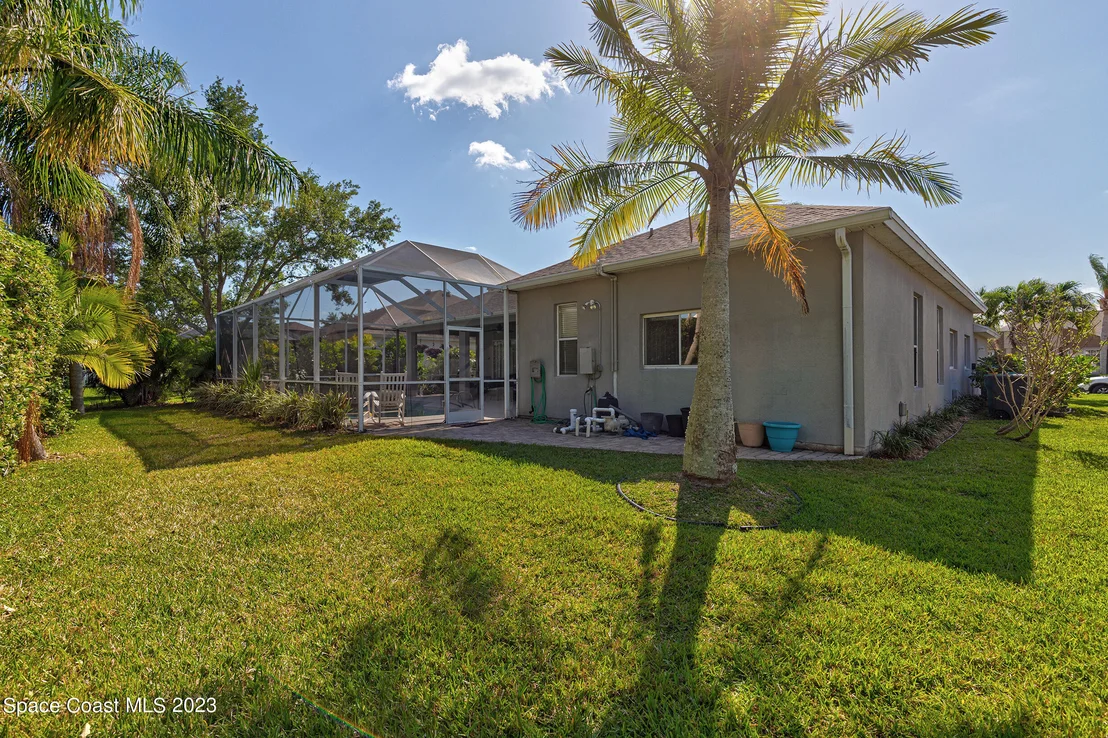Photo of 832 Carriage Hill Road