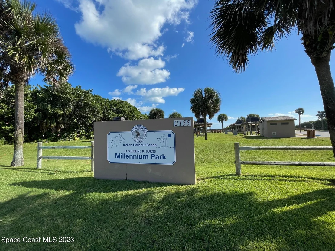 Photo of 947 Bluewater Drive