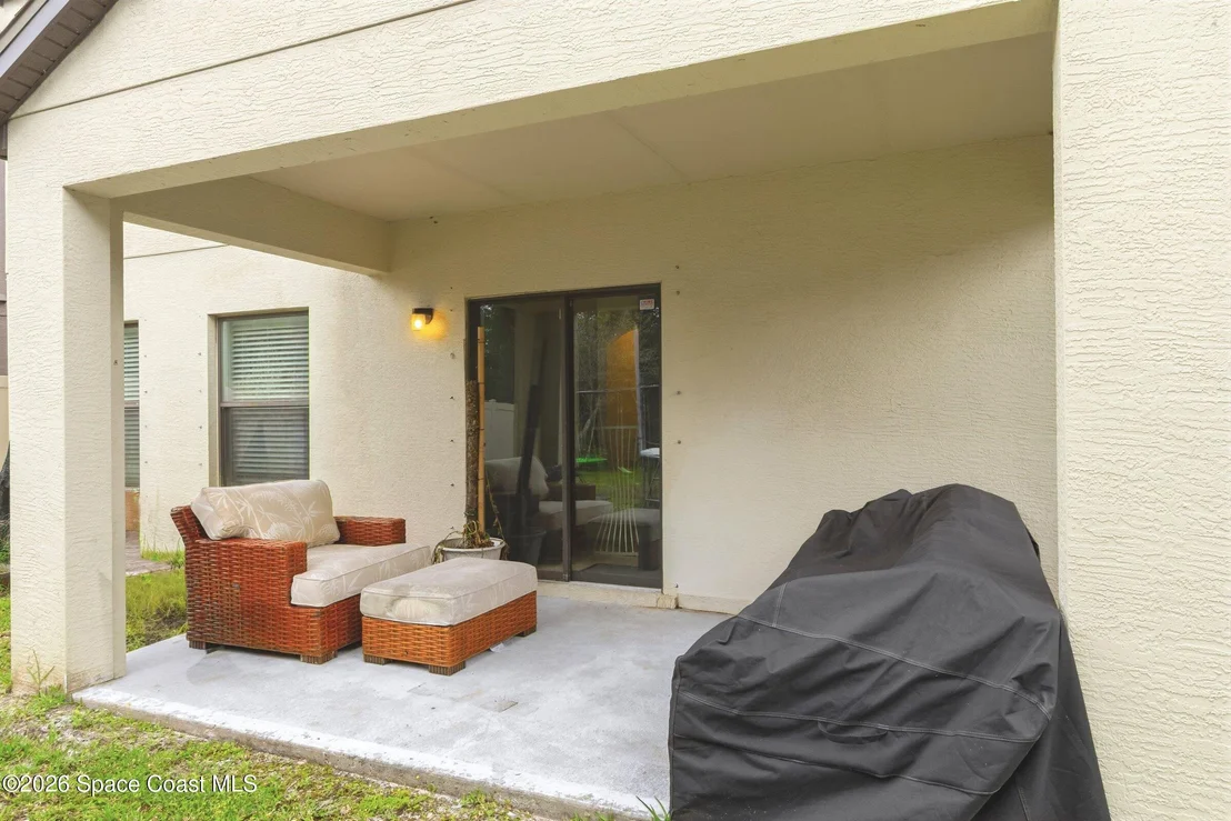 Photo of 547 Trymore Drive SE