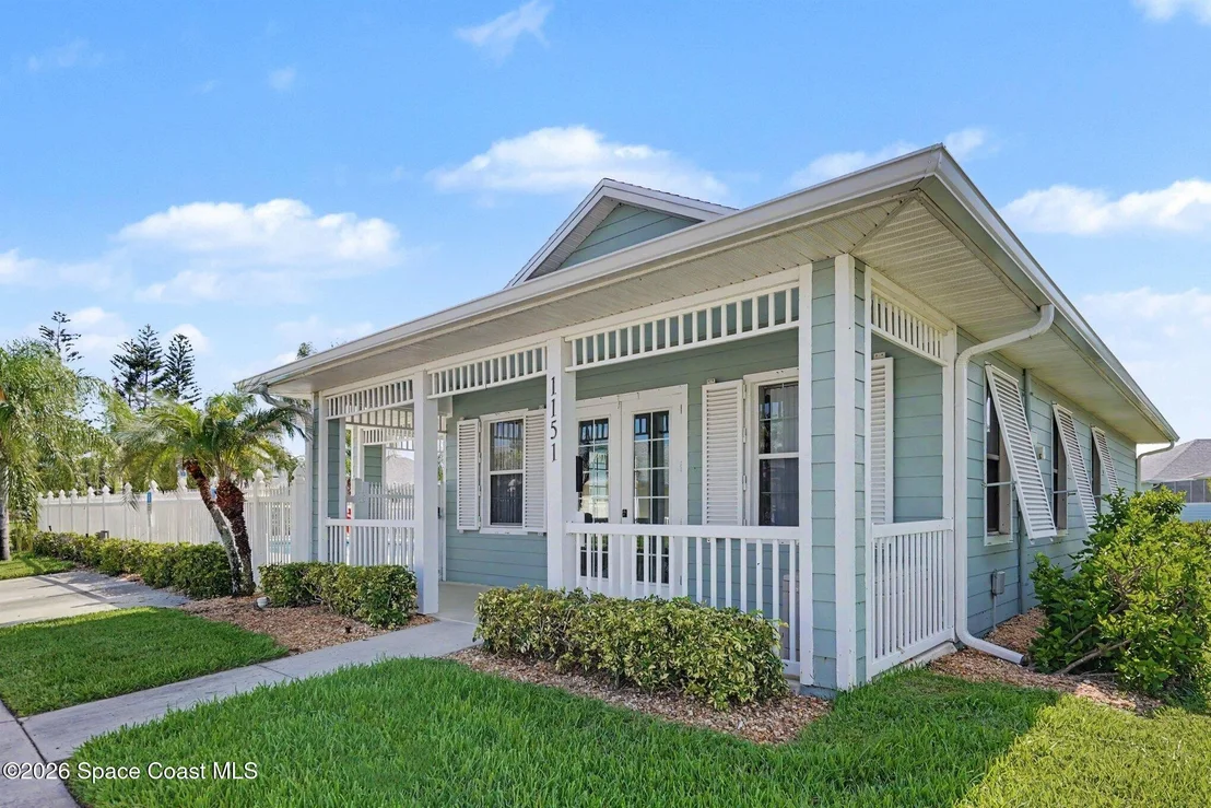 Photo of 1022 Eleuthera Drive NE