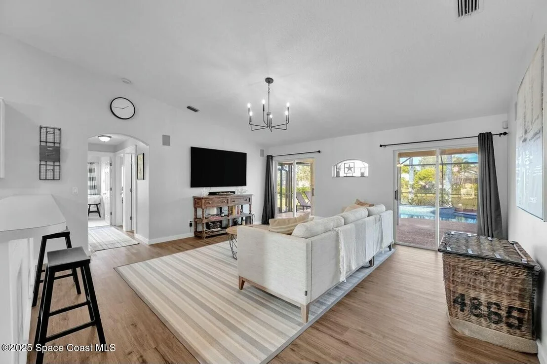 Photo of 972 Sabal Grove Drive
