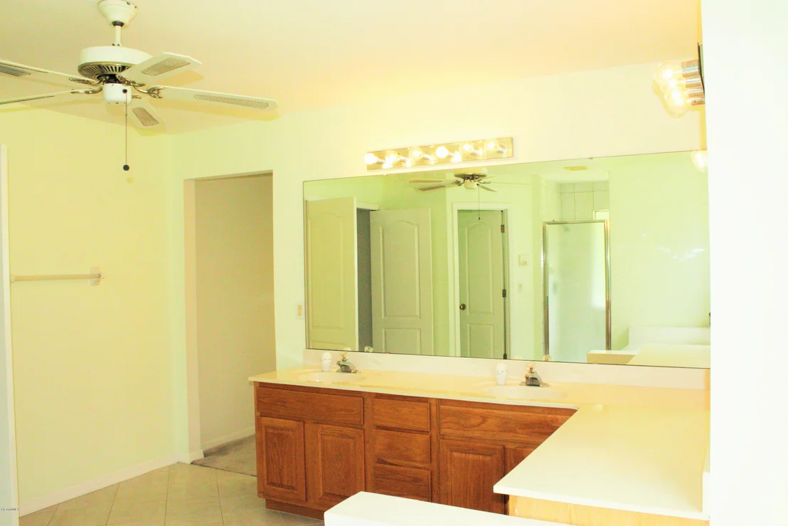 Photo of 2750 Grant Road