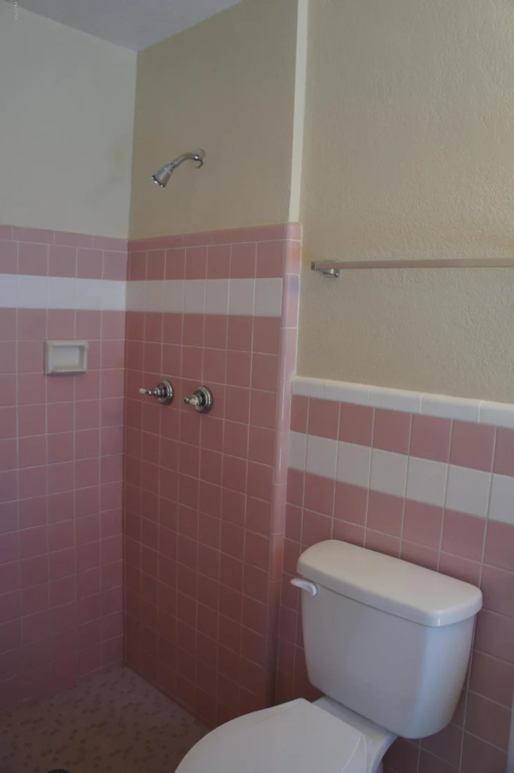 Photo of 2392 Lorna Drive