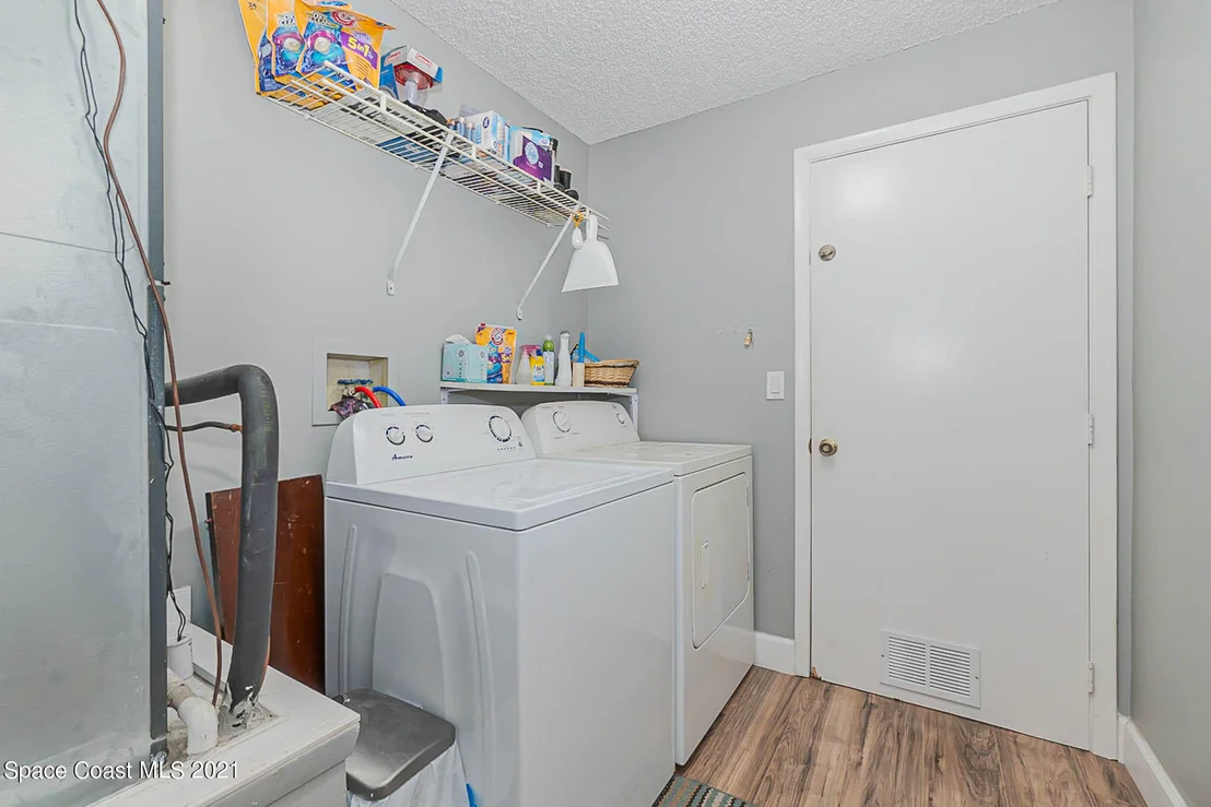 Photo of 805 Gardener Road
