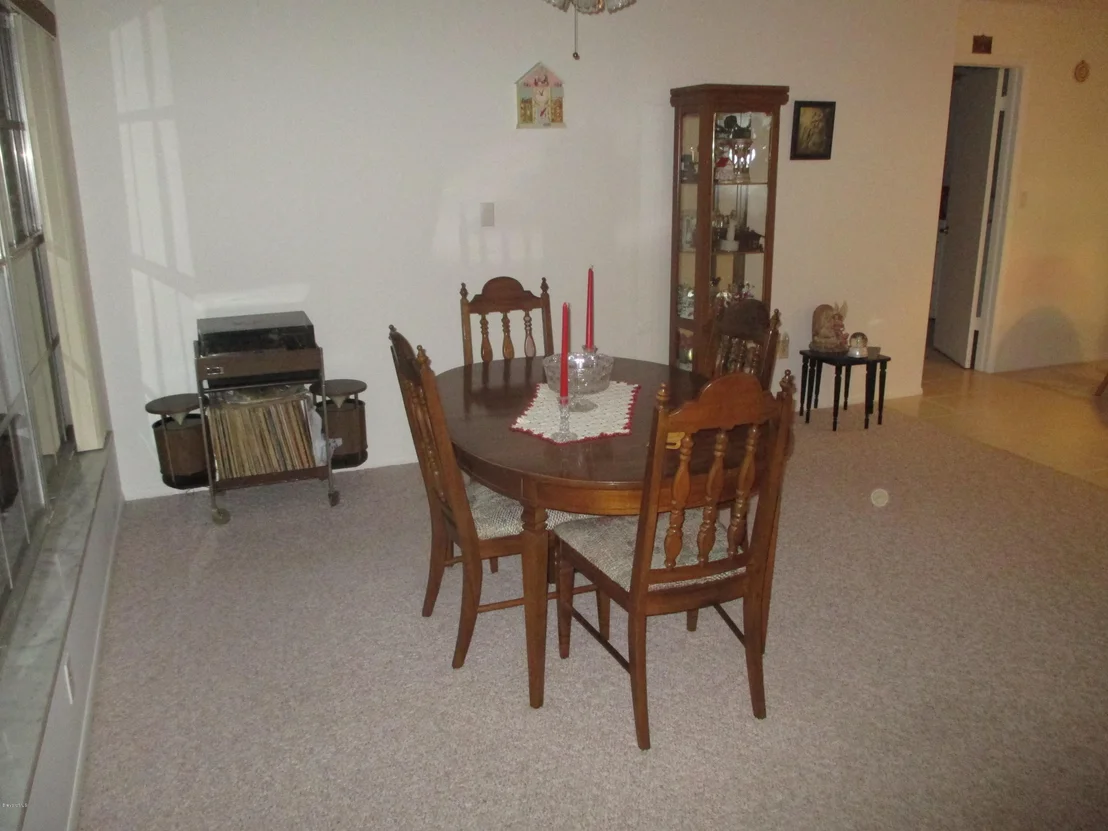 Photo of 711 NE Cobblestone Lane