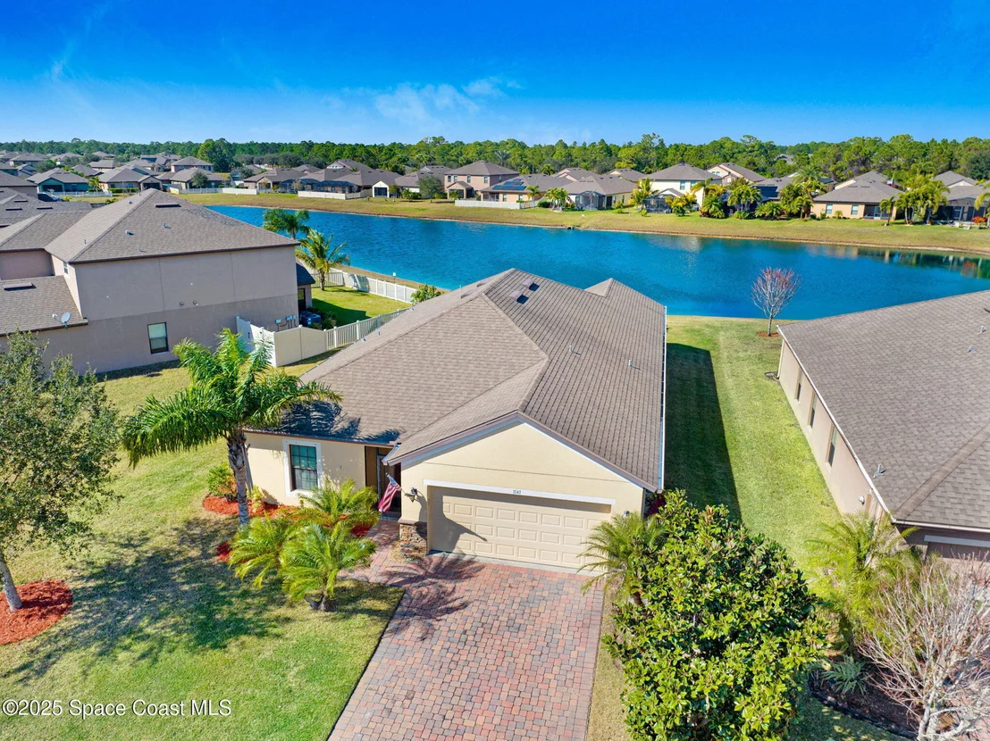 Photo of 1141 Dillard Drive SE