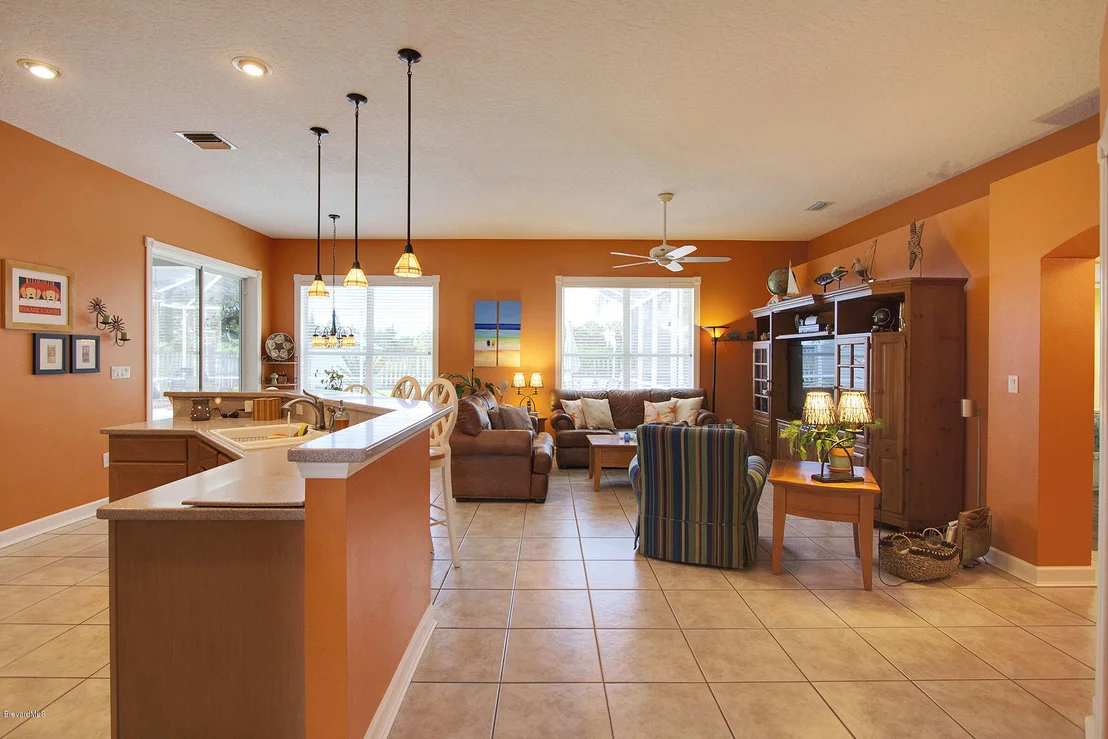 Photo of 5785 Newbury Circle