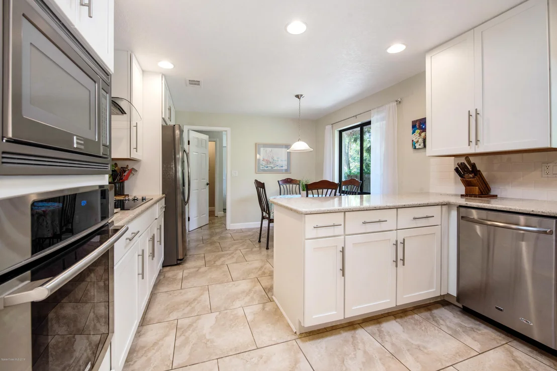 Photo of 1720 Hidden Lake Drive