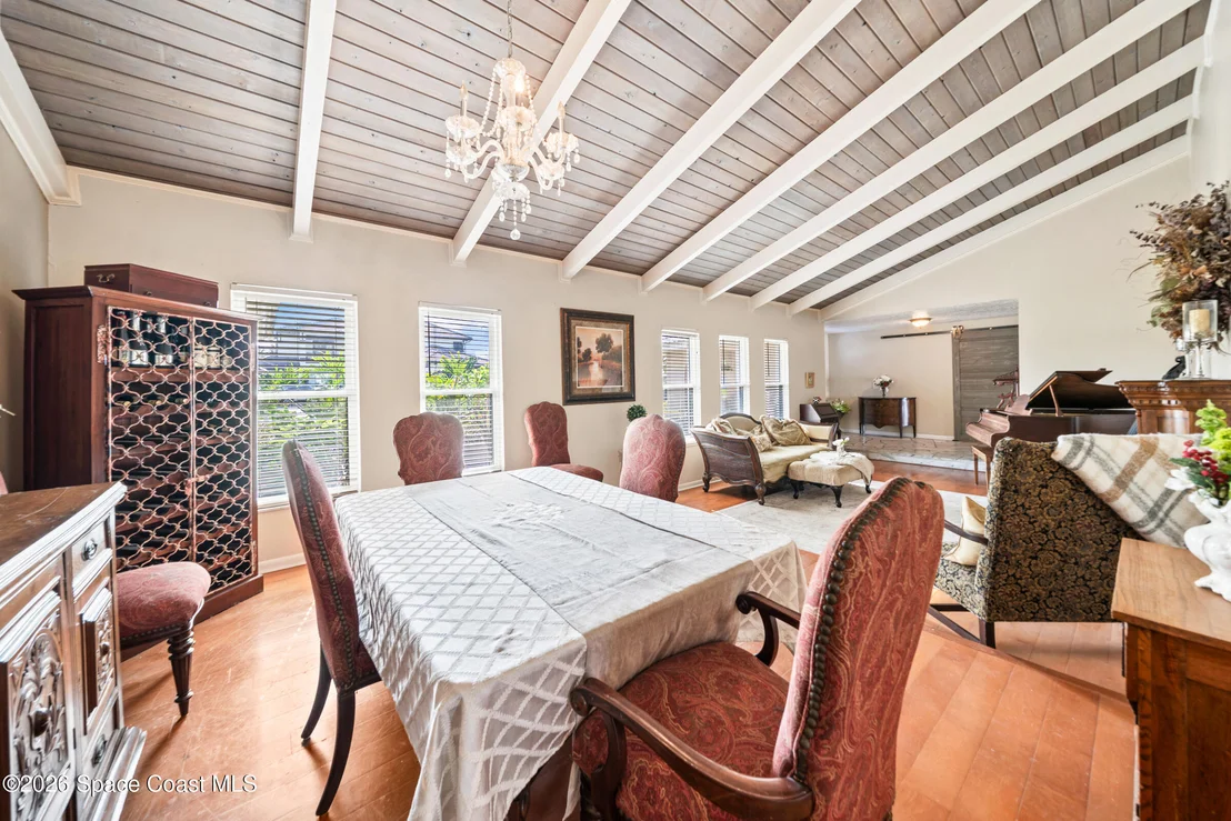 Photo of 2405 Brookside Drive