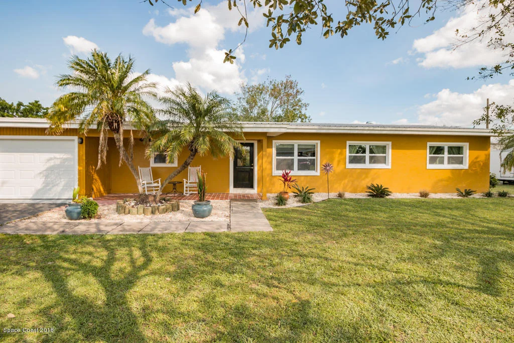Photo of 9789 Honeysuckle Drive