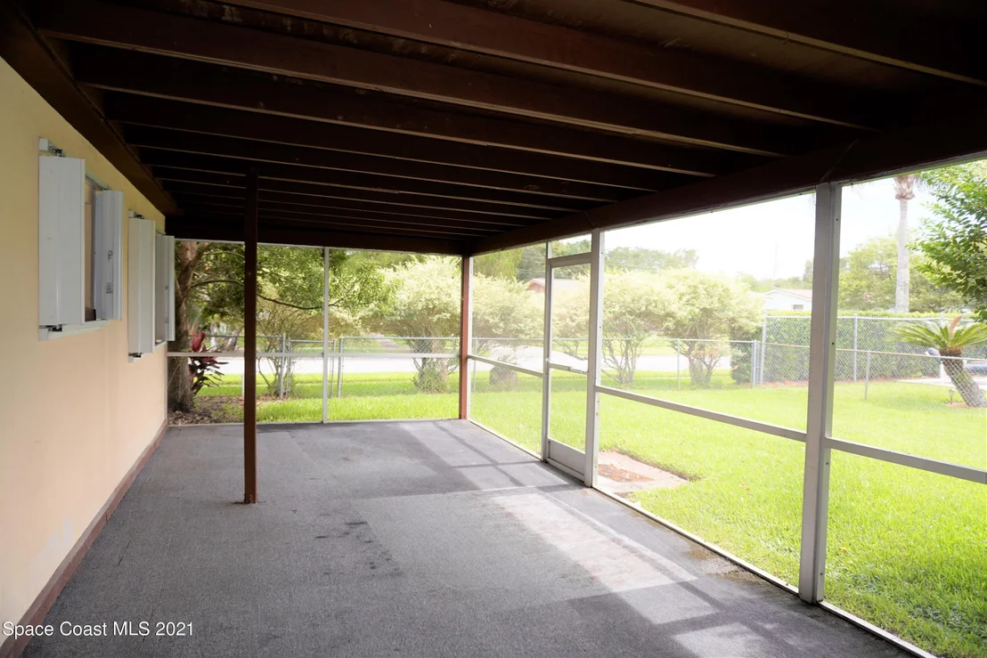 Photo of 500 Buckingham Avenue