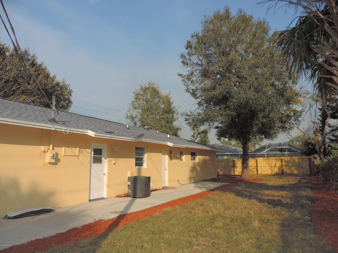 Photo of 307 Edgewood Drive