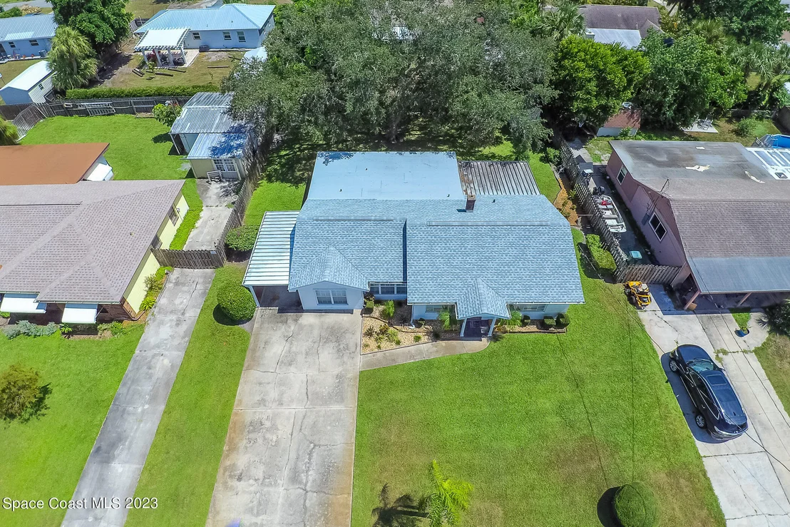 Photo of 829 Thomas Barbour Drive