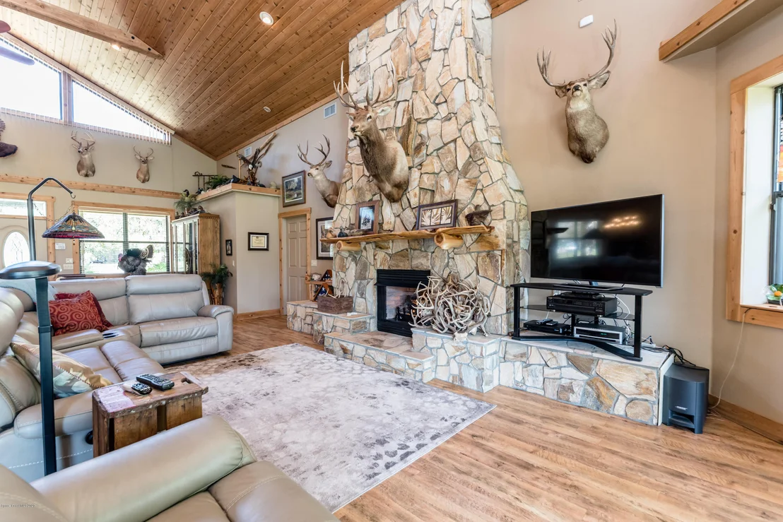 Photo of 805 Brush Lane