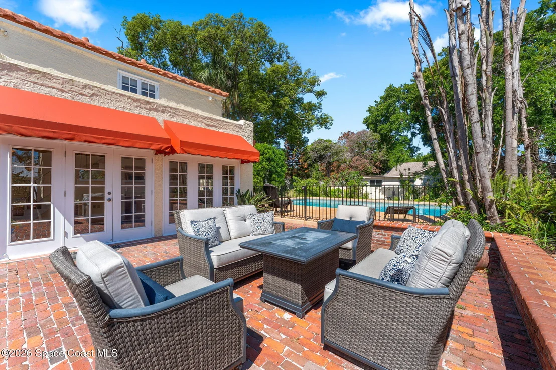 Photo of 2105 Mac Farland Drive