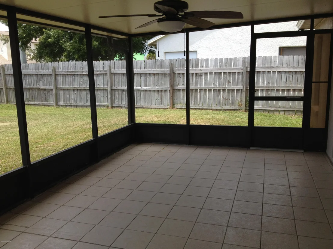 Photo of 1664 Clover Circle