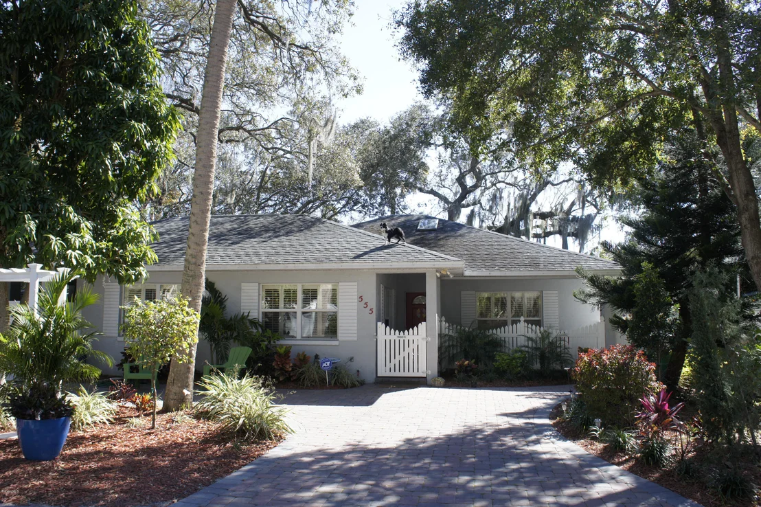 Photo of 555 Old Oak Street