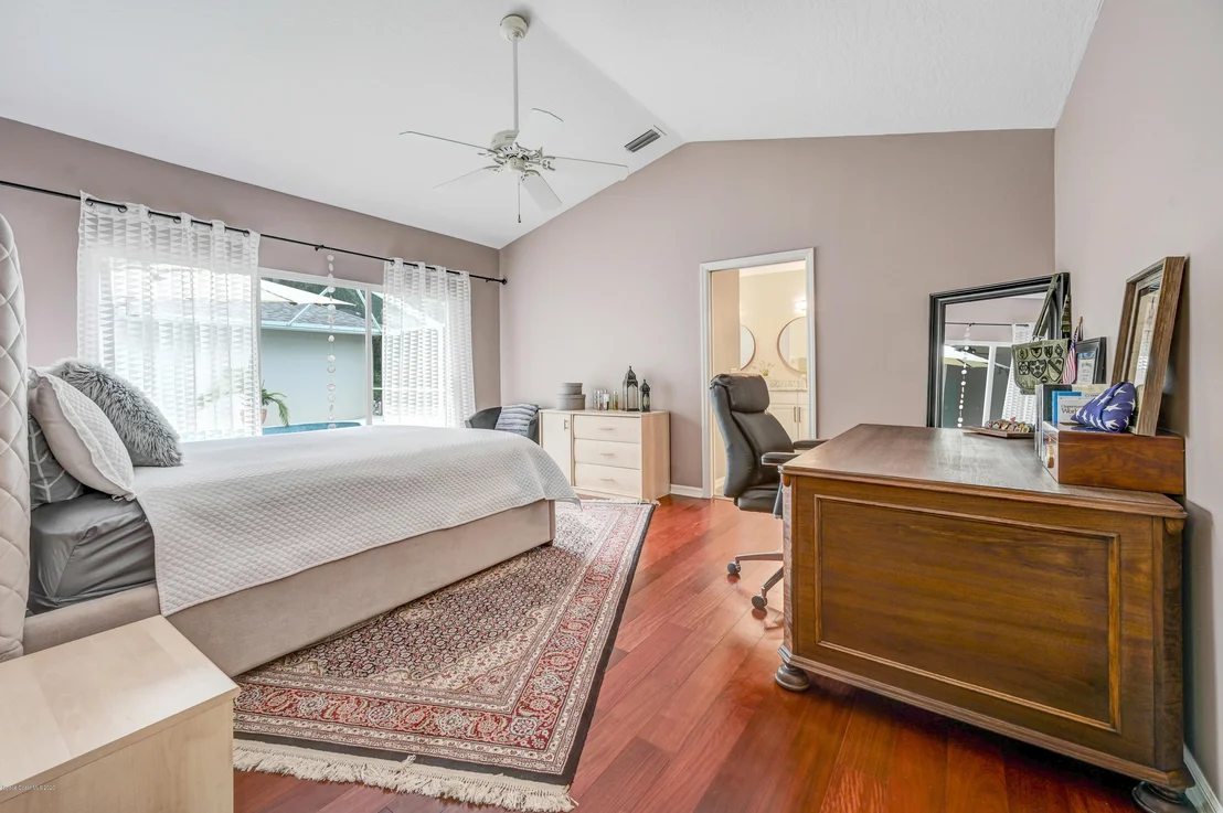 Photo of 602 Gina Lane