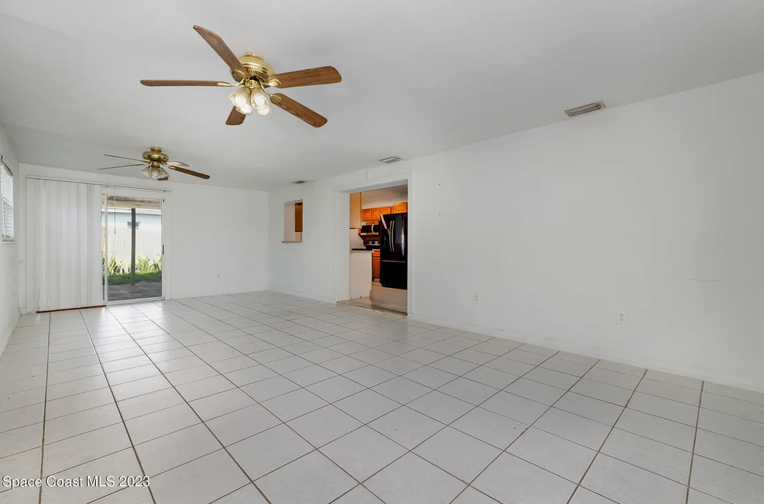 Photo of 2697 Locksley Road