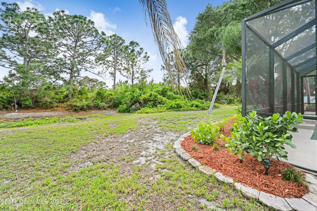 Photo of 2801 Englewood Drive