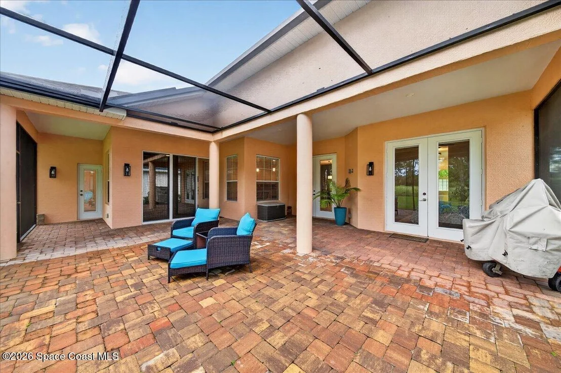 Photo of 1848 Windbrook Drive SE