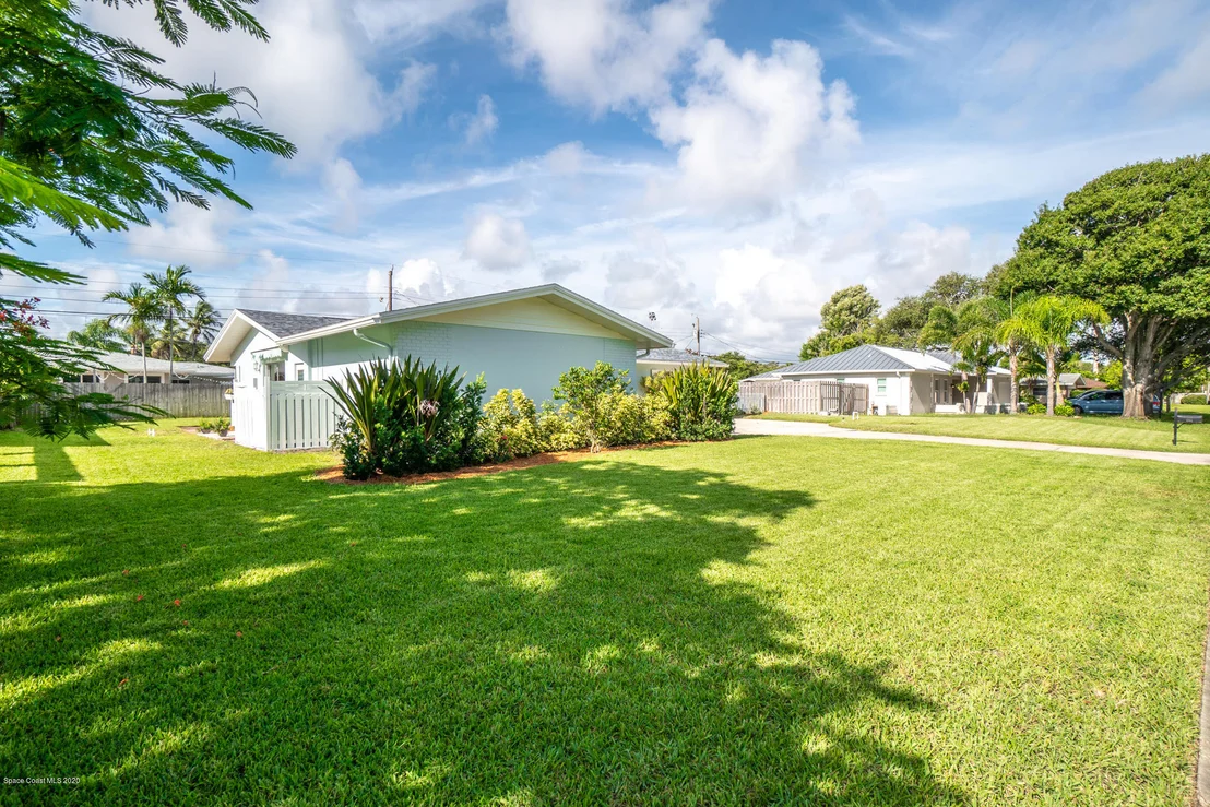 Photo of 461 Monaco Drive
