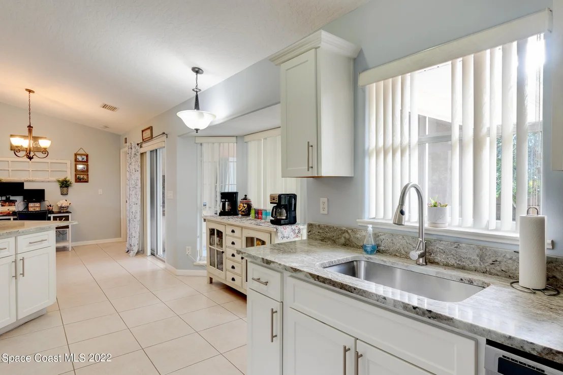Photo of 381 Biscayne Lane