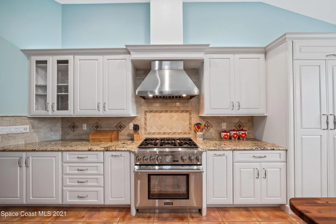 Photo of 975 Starling Way
