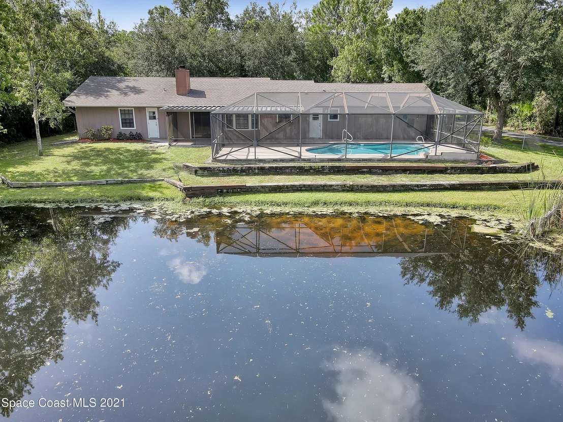 Photo of 4240 Deerwood Trail